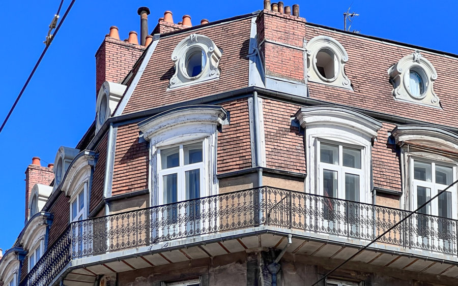 Appartement haussmannien à vendre à Besançon - Agence immobilière Arrière-Cour - Spécialiste en immobilier de prestige et de caractère dans le Doubs