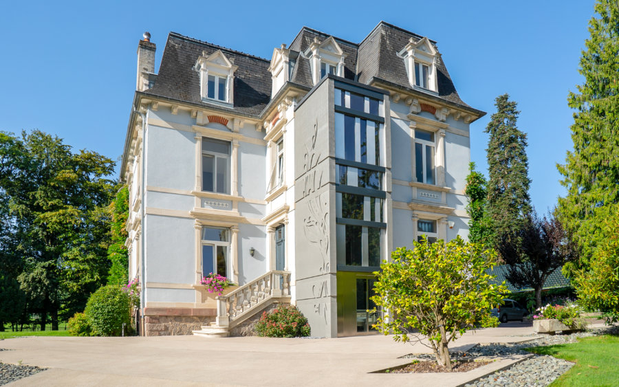 Propriété d'exception dans le Territoire de Belfort - Agence immobilière Arrière-Cour - Spécialiste en immobilier de prestige et de caractère en Bourgogne Franche-Comté