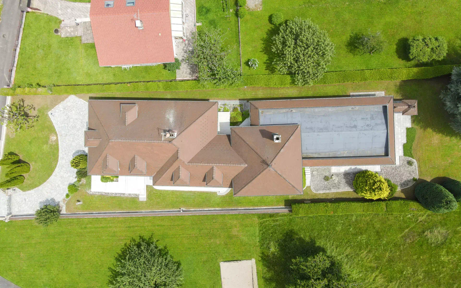 Vue drone de la Maison de Maître à elle - Arrière-Cour, agence immobilière spécialisée à Delle