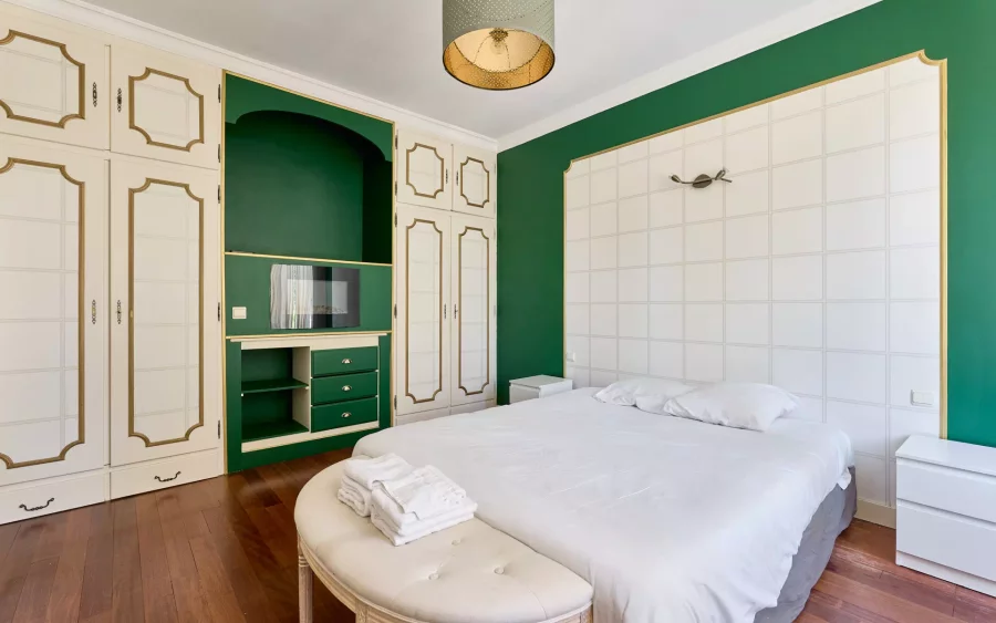 Chambre de la villa d’architecte à Venoy à vendre - Arrière-Cour, agence immobilière spécialisée à Auxerre