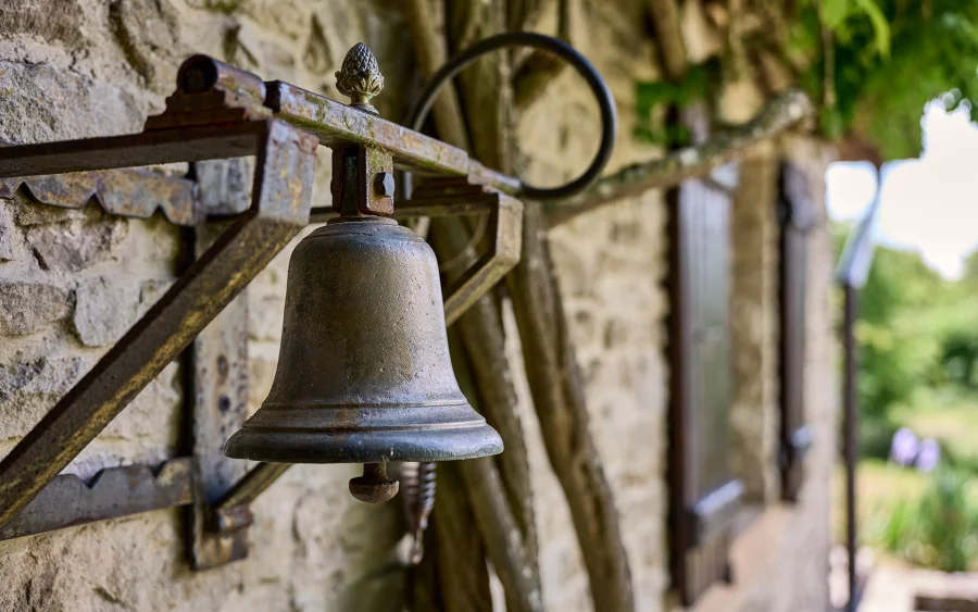 Cloche de la ferme rénovée entre l'Isle sur le Doubs et Villersexel à vendre - Arrière-Cour, agence immobilière spécialisée dans le Doubs