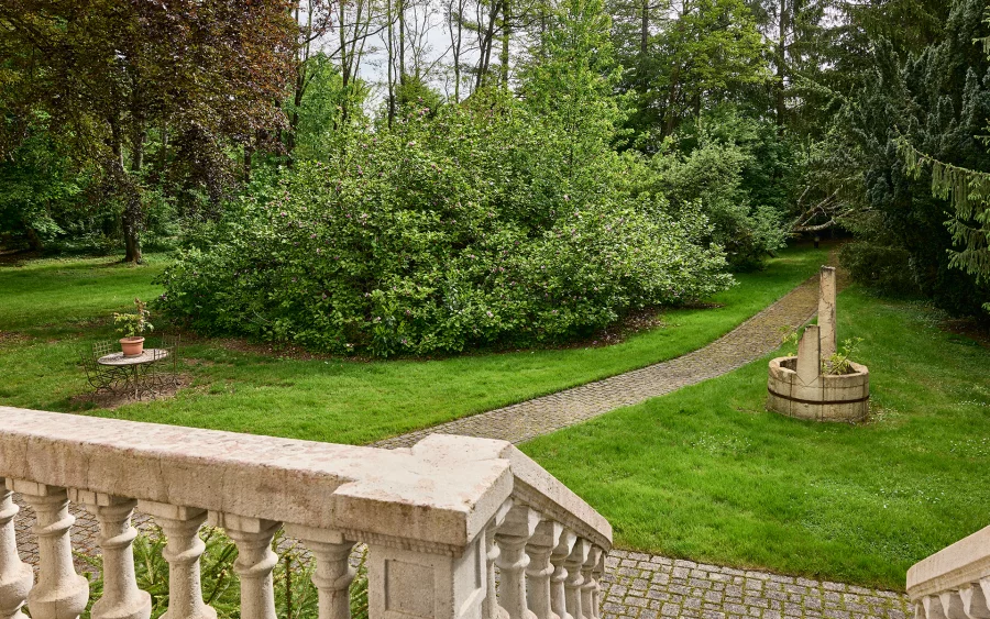 Jardin - maison de maître à Montreux-Château à vendre - Arrière-Cour, agence immobilière spécialisée dans le Territoire de Belfort