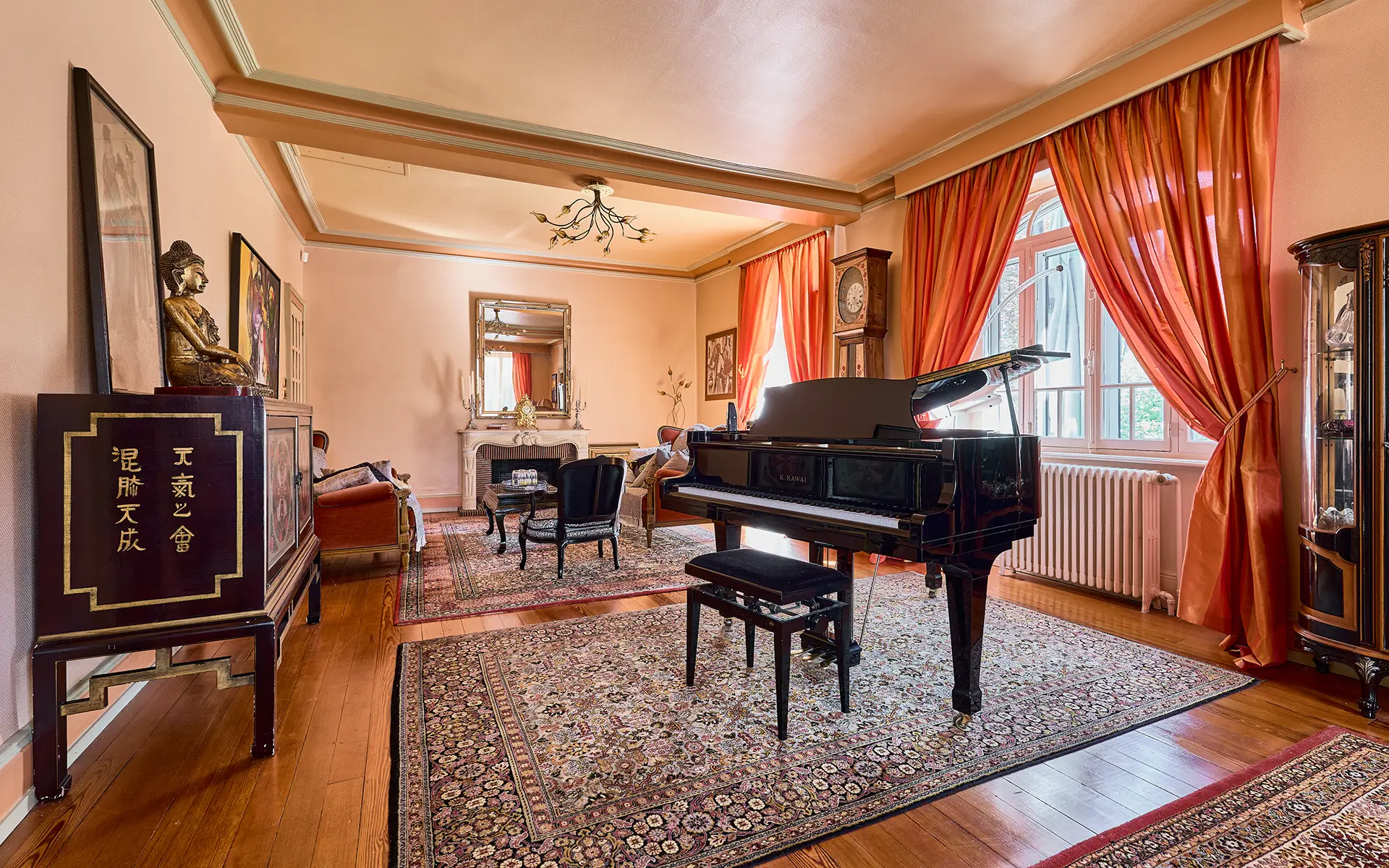 Séjour - maison de maître à Montreux-Château à vendre - Arrière-Cour, agence immobilière spécialisée dans le Territoire de Belfort