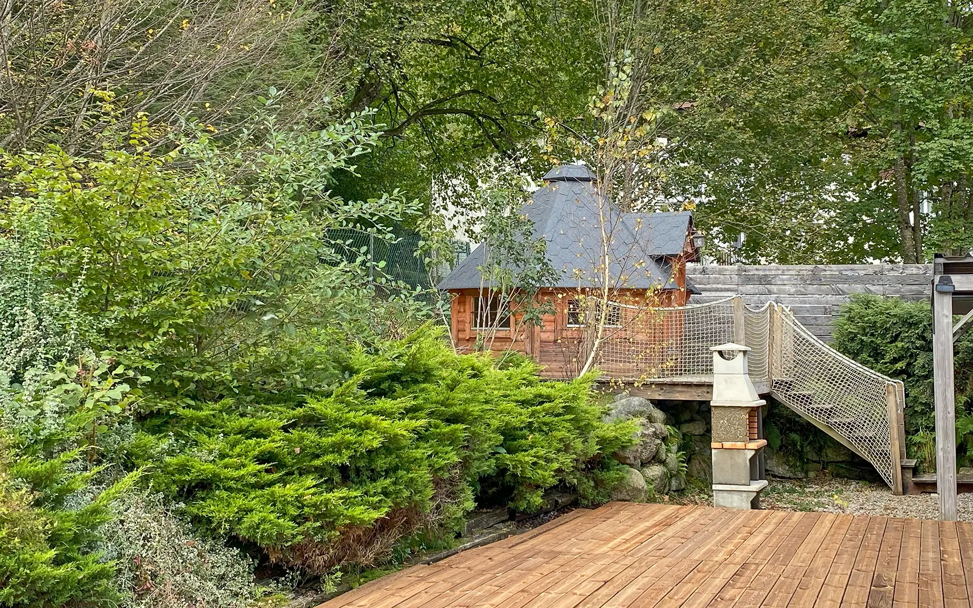 Cabane du chalet moderne avec spa au coeur des Hautes-Vosges à vendre - Arrière-Cour, agence immobilière spécialisée en Mayenne