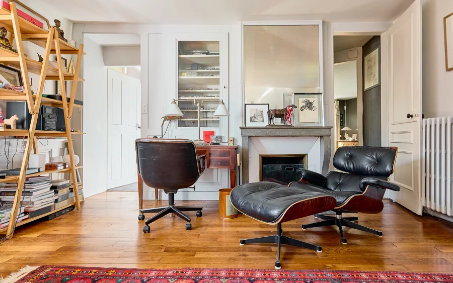 Bureau de la maison de maître à Besançon à vendre - Arrière-Cour, agence immobilière spécialisée à Besançon