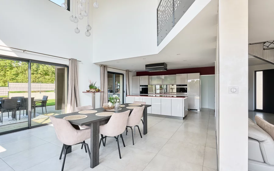 Salle à manger - villa d'architecte à Belfort