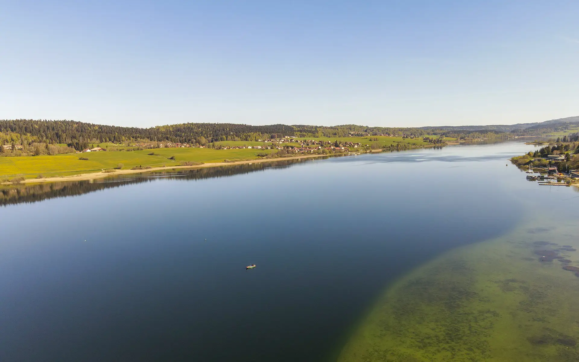 Lac de la maison des années 30 à Malbuisson avec vue lac à vendre - Arrière-Cour, agence immobilière spécialisée dans le Doubs