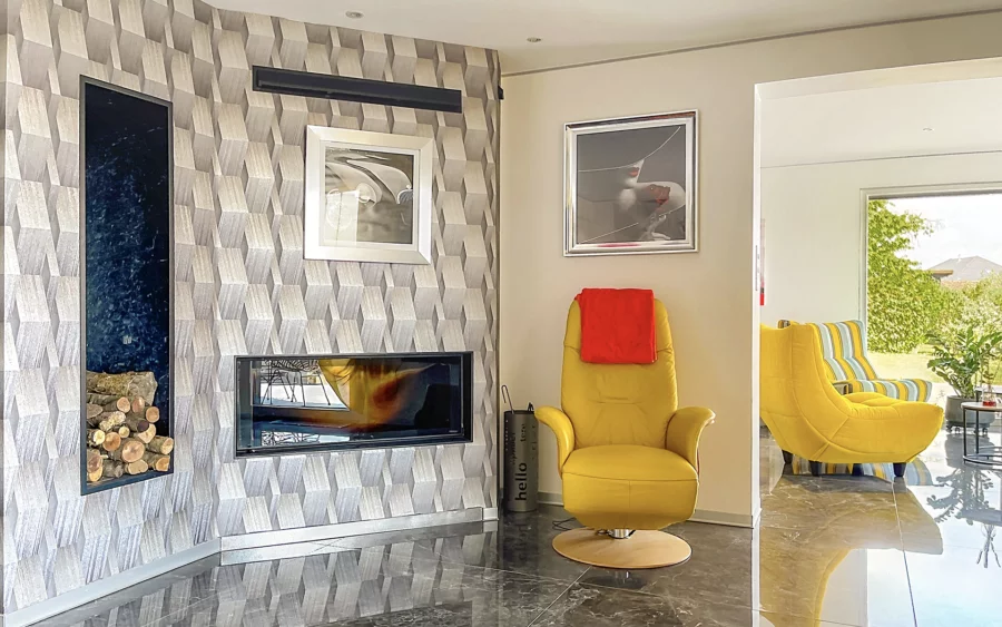 Pièce à vivre de la villa de plain-pied entre Belfort et la Suisse à vendre - Arrière-Cour, agence immobilière spécialisée dans le Territoire-de-Belfort