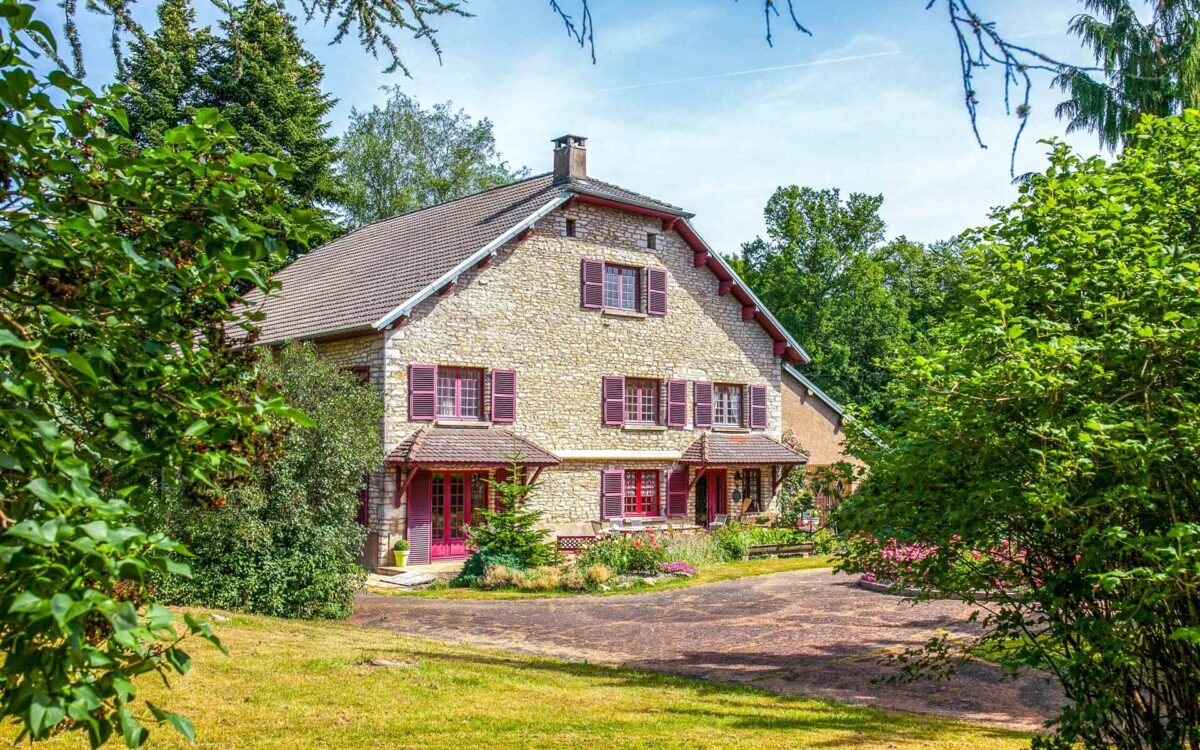 Vente Ancien domaine agricole Rioz - Arrière-Cour agence immobilière de prestige et de caractère en Haute-Saône