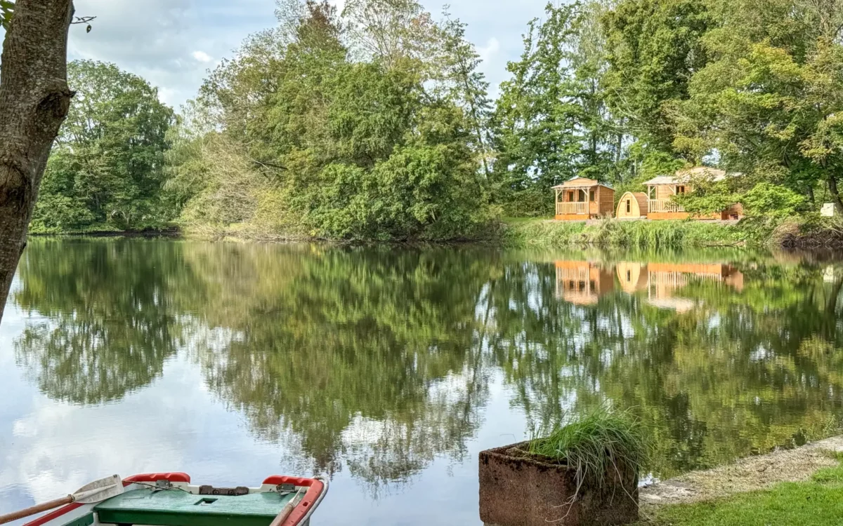 Pêche sur l'étang avec maison et gîtes proche de Lure à vendre - Arrière-Cour, agence immobilière spécialisée à Besançon